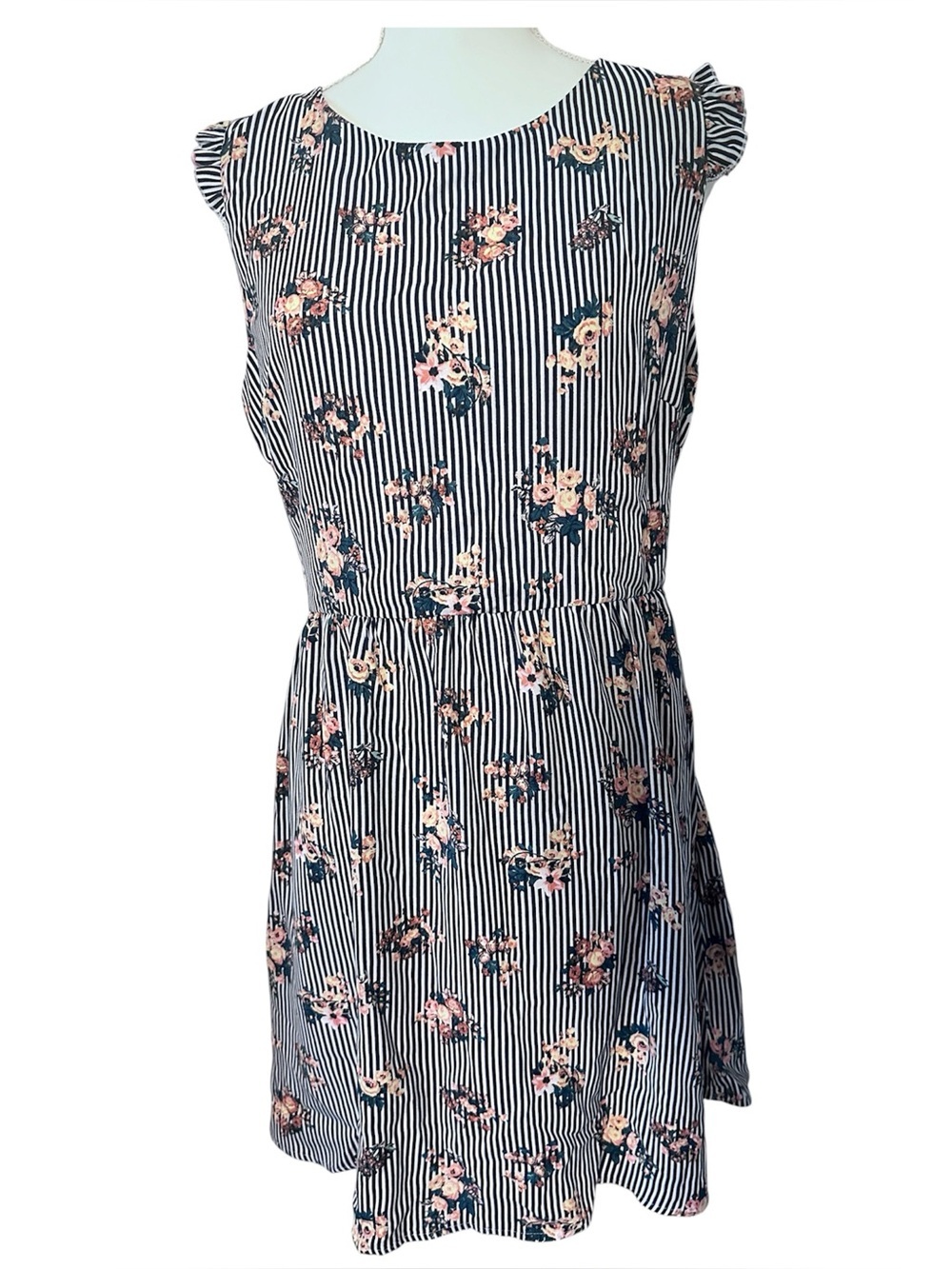 NWT Sequin Hearts juniors/girls fit-and-flare mini dress.
